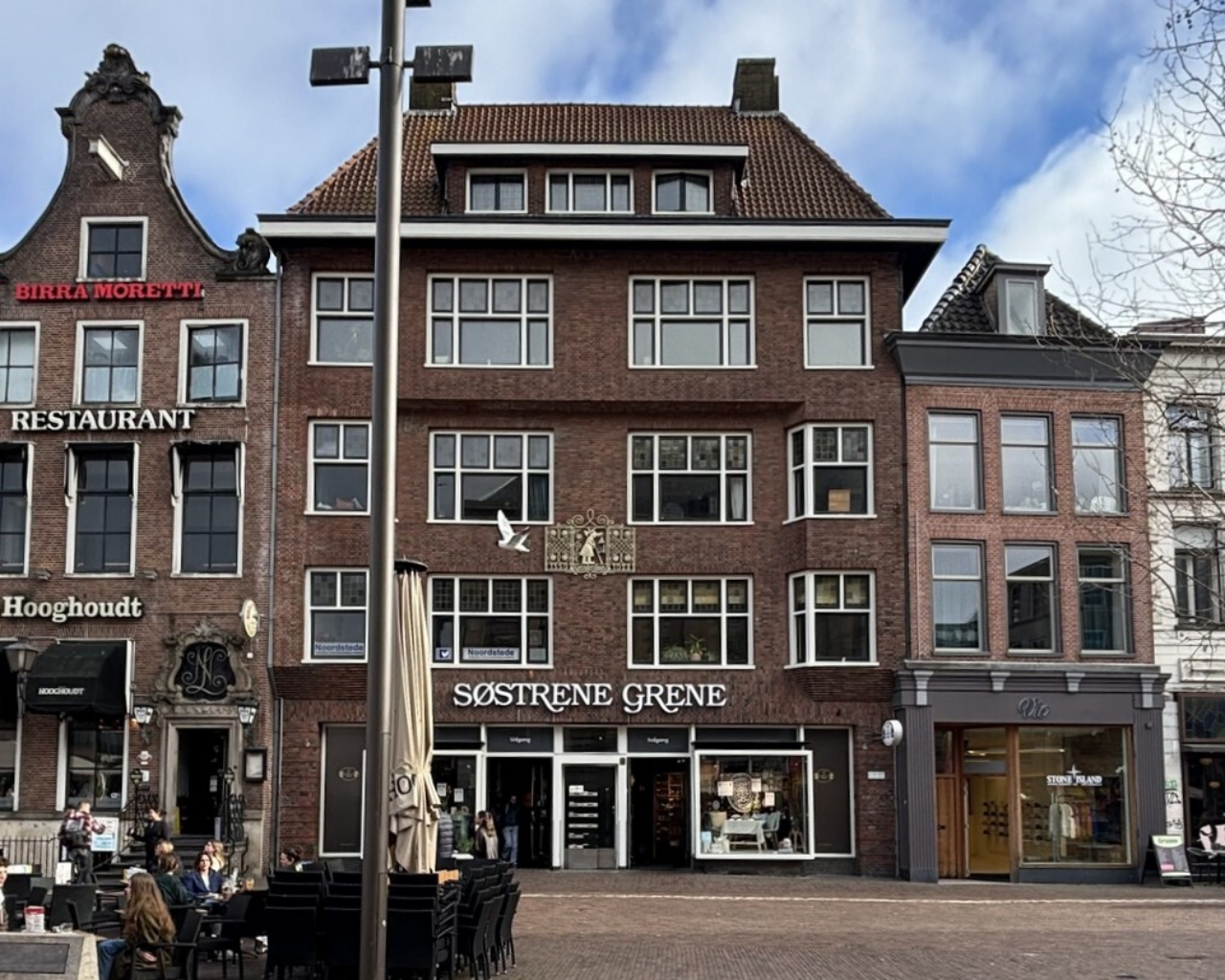 goede-foto-voorkant-voor-website.jpeg